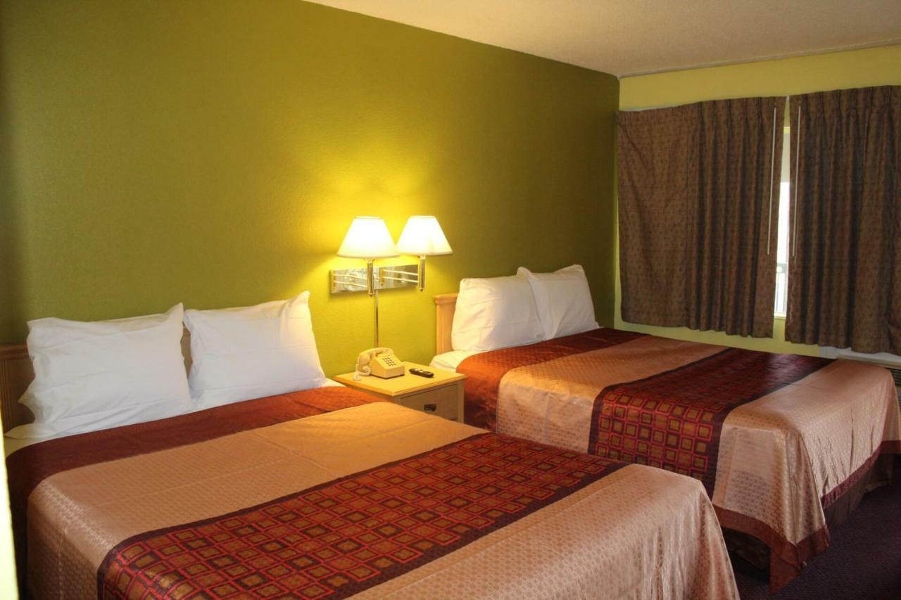Motel Hutchinson Inn 3*